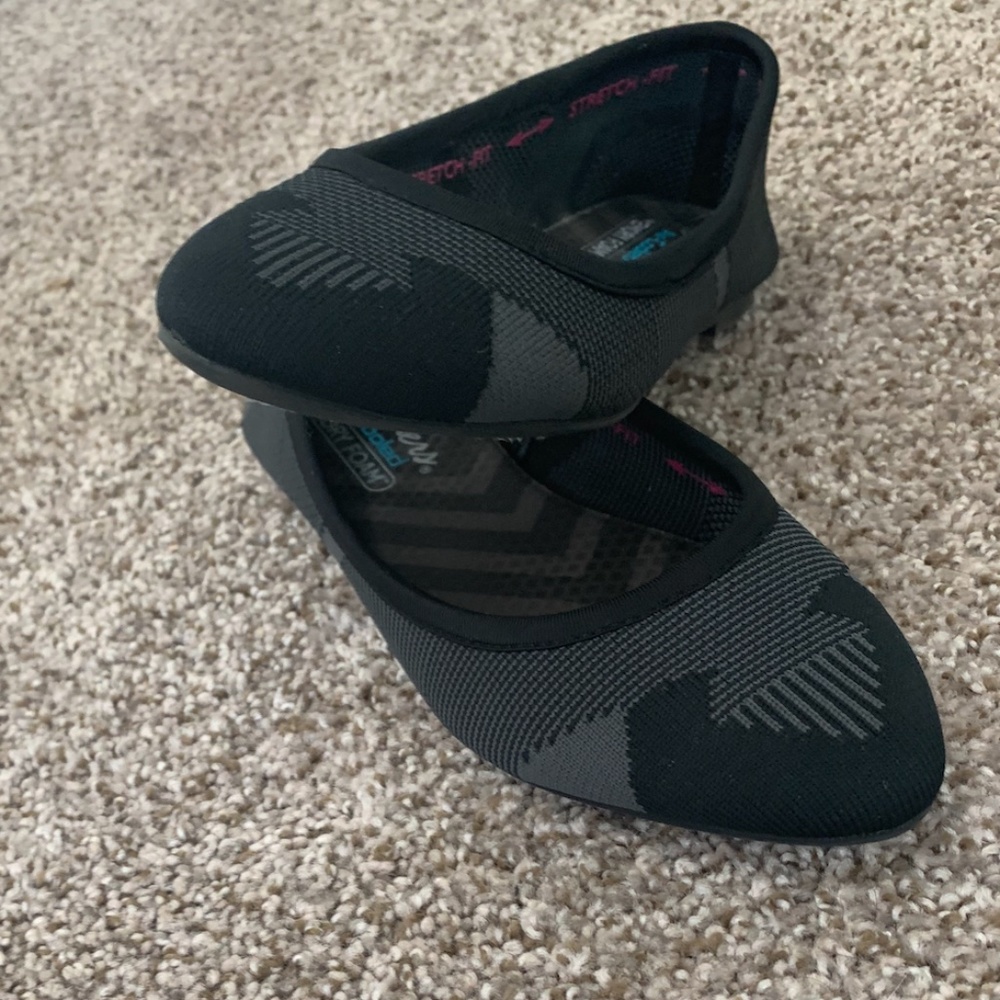 Skechers Cleo "Wham" Ballet Flat: Black/Charcoal